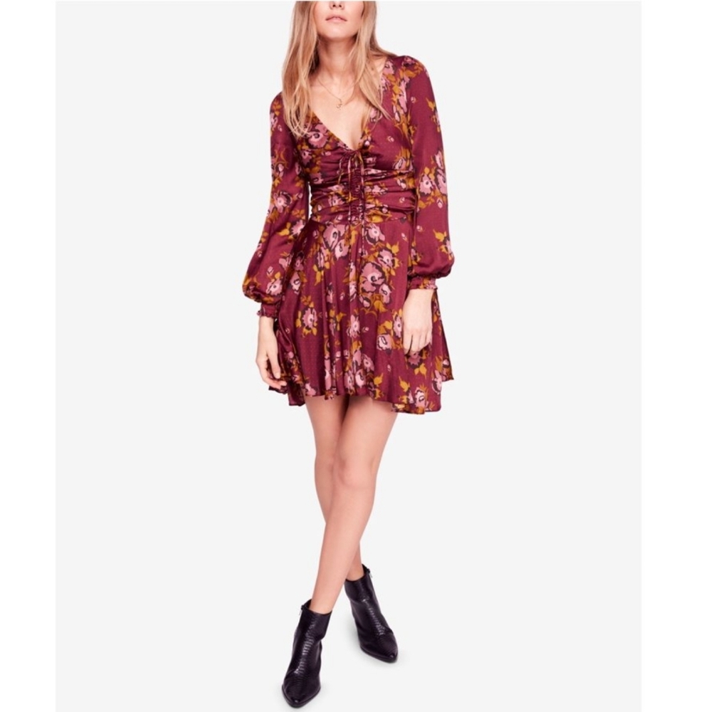 Free People

Morning Light Printed Mini Dress